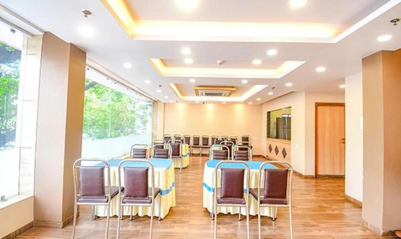 Fabhotel Stay Inn International - Nr Sealdah Station コルカタ エクステリア 写真