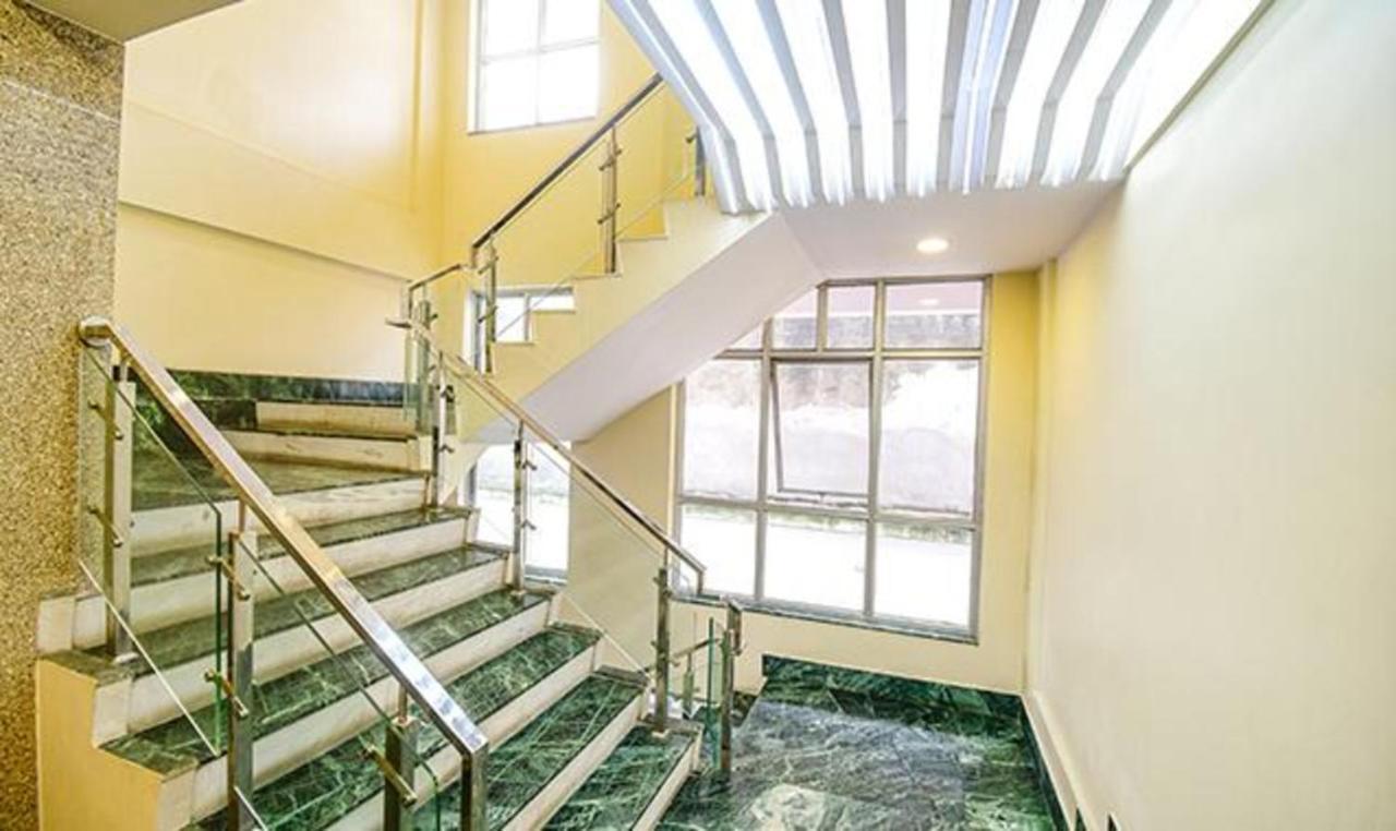 Fabhotel Stay Inn International - Nr Sealdah Station コルカタ エクステリア 写真